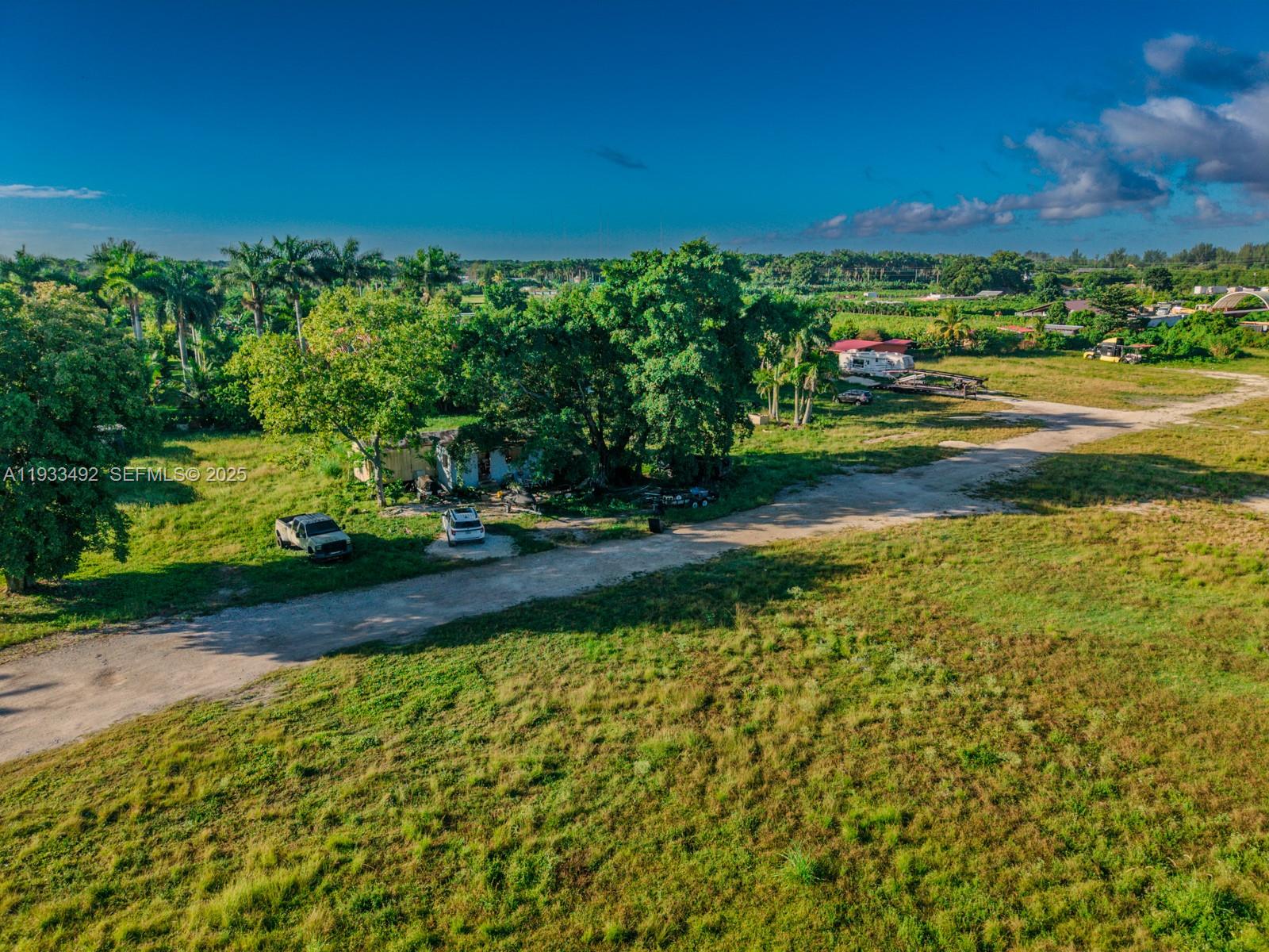   /   sq. ft. $ 2025-12-19 0 Photo