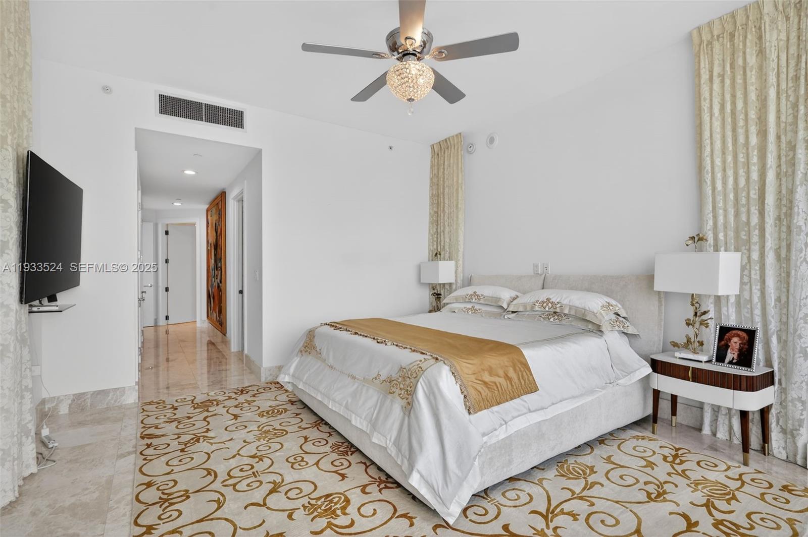 1403 3 / 3 2235 sq. ft. $ 2025-12-19 0 foto