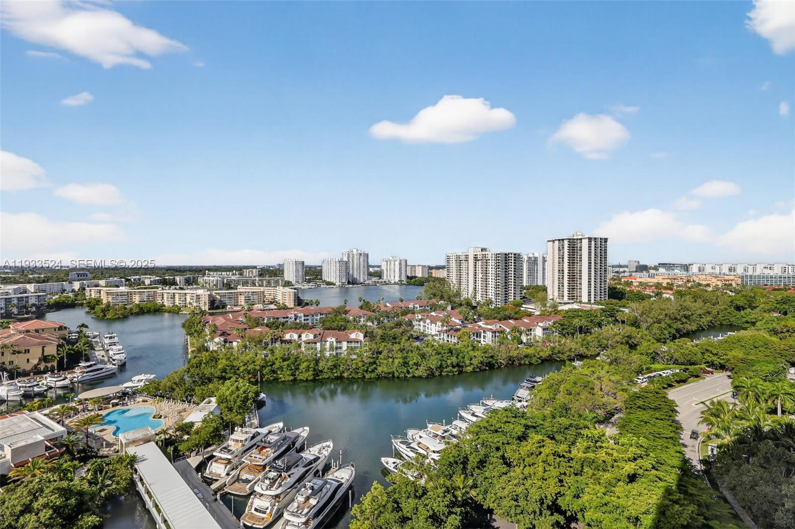 1403 3 / 3 2235 sq. ft. $ 2025-12-19 0 foto