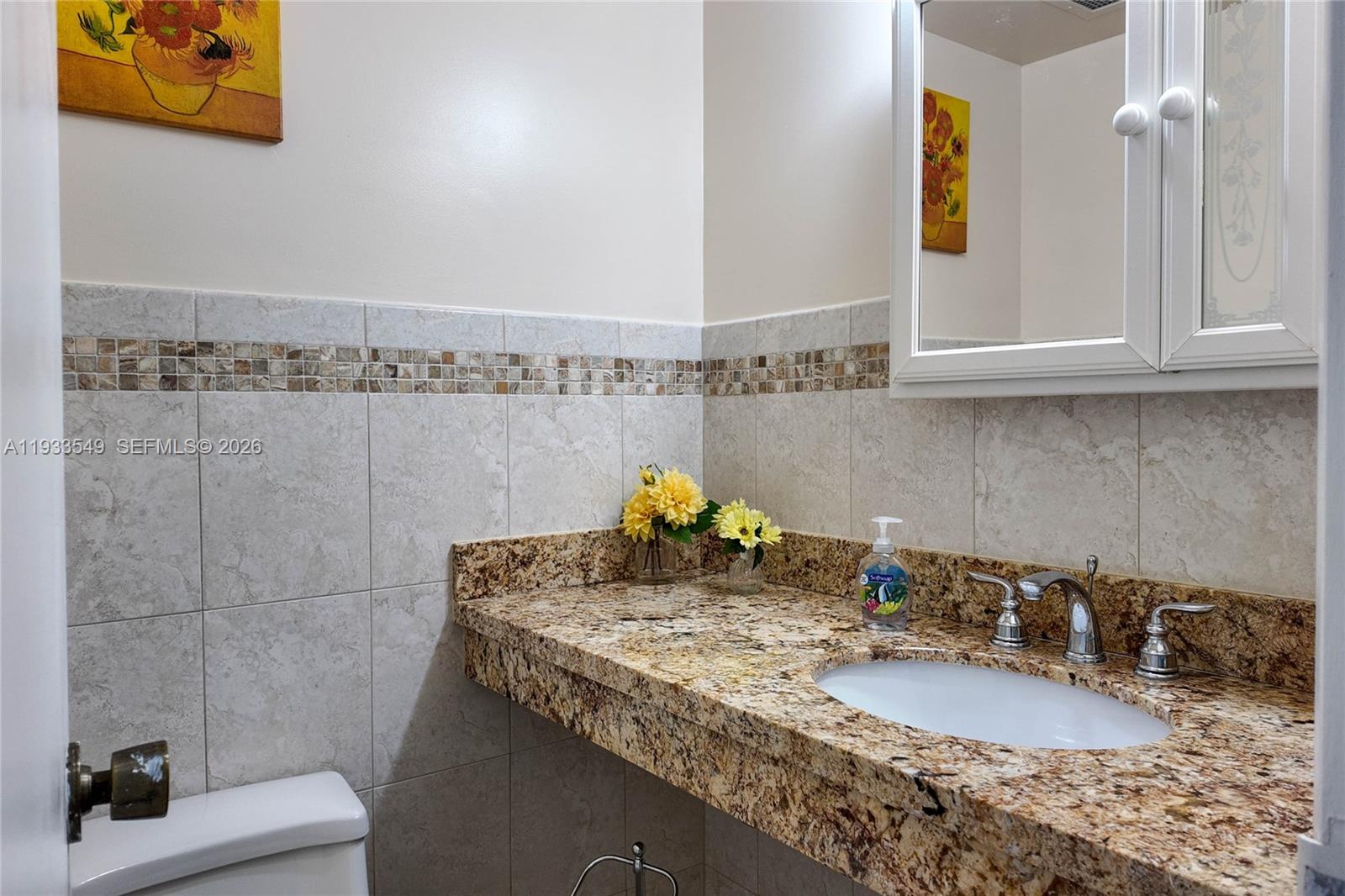 11N 1 / 2 870 sq. ft. $ 2026-08-06 0 Photo