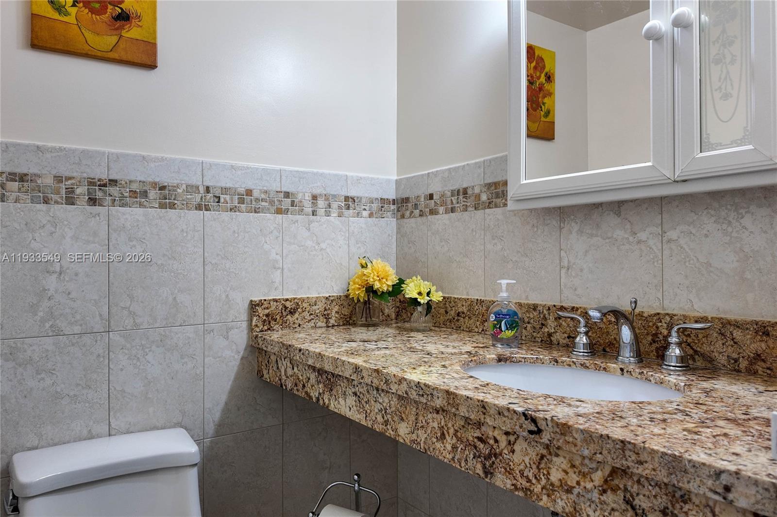 11N 1 / 2 870 sq. ft. $ 2026-08-06 0 Photo