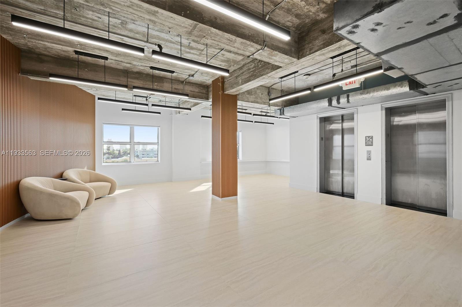 Подробнее 500 / кв.футов $ 2025-12-19 0 Фото