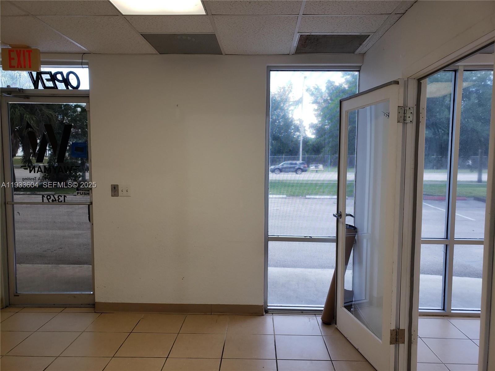 2  /   sq. ft. $ 2025-12-19 0 Photo