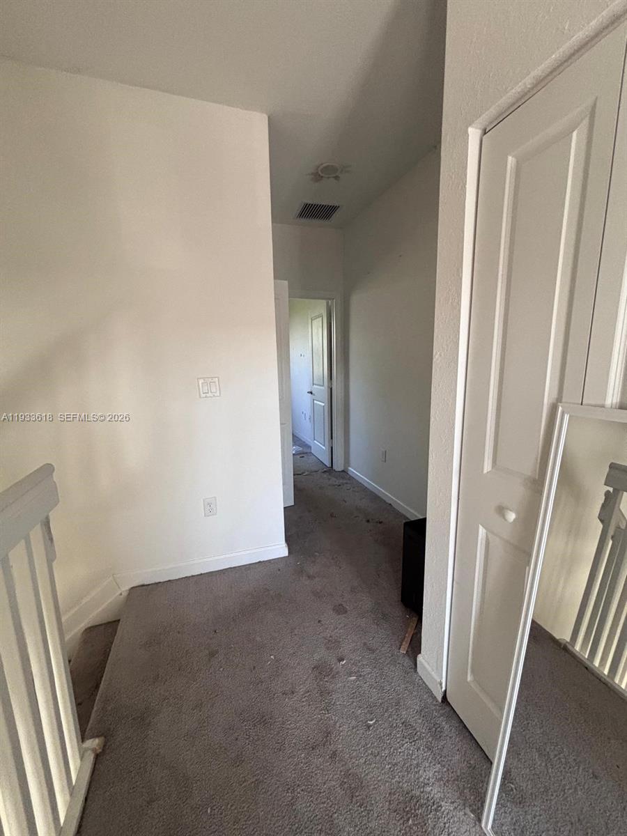 See details 9965 3 / 3 1539 sq. ft. $ 2026-02-02 0 Photo