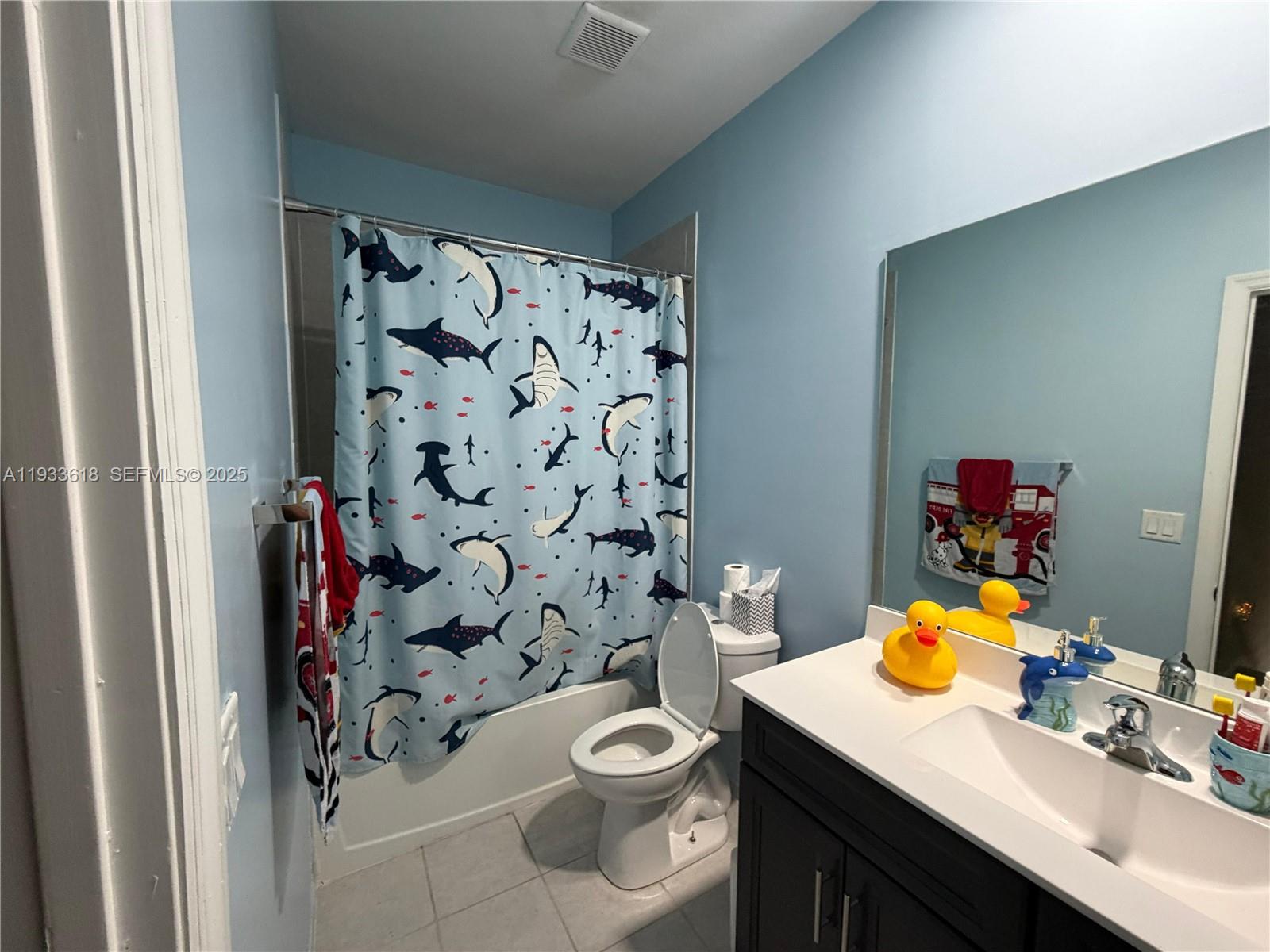 9965 3 / 3 1539 sq. ft. $ 2025-12-19 0 foto