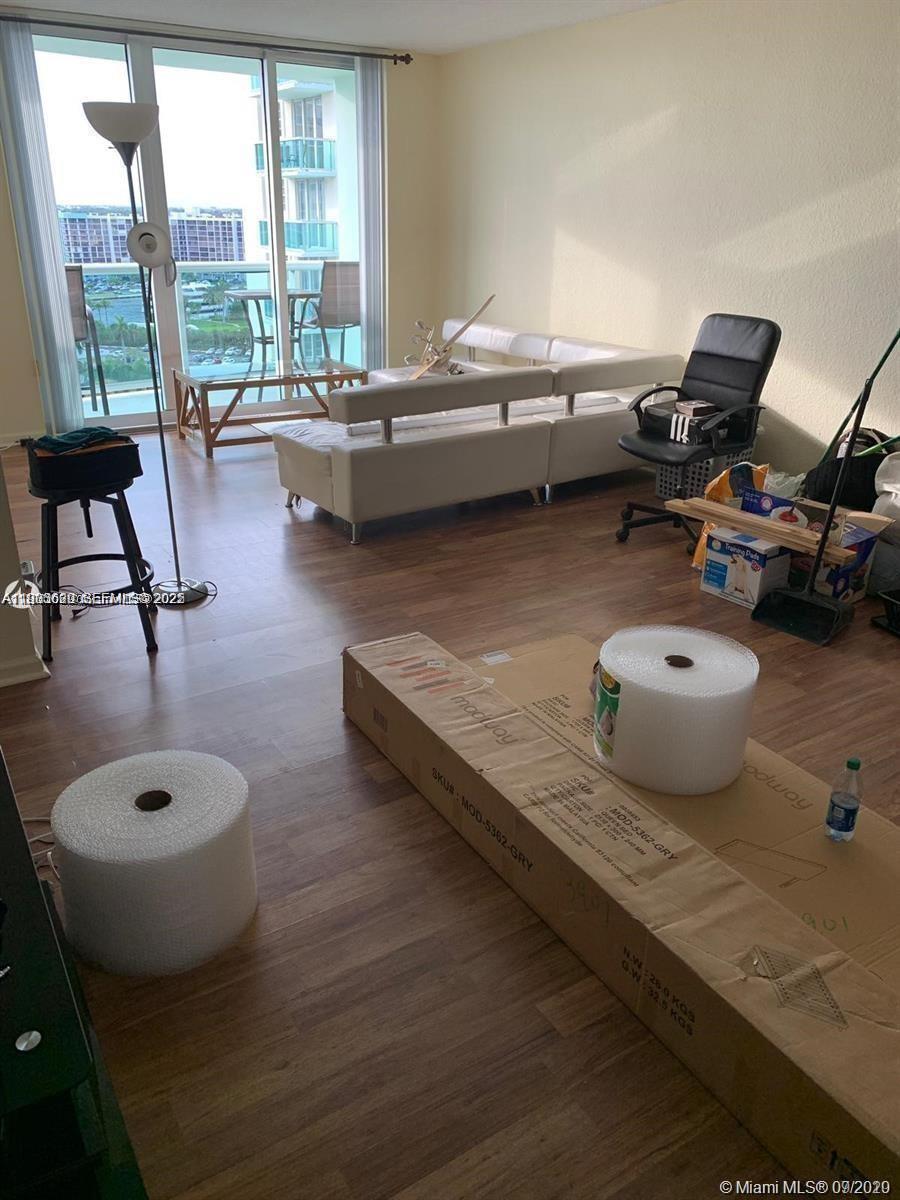 Photo of 3901 Ocean Dr  #14Q, Hollywood, Florida, 33019 - 