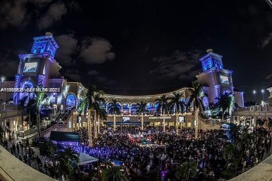 Photo of 3901 Ocean Dr  #14Q, Hollywood, Florida, 33019 - 