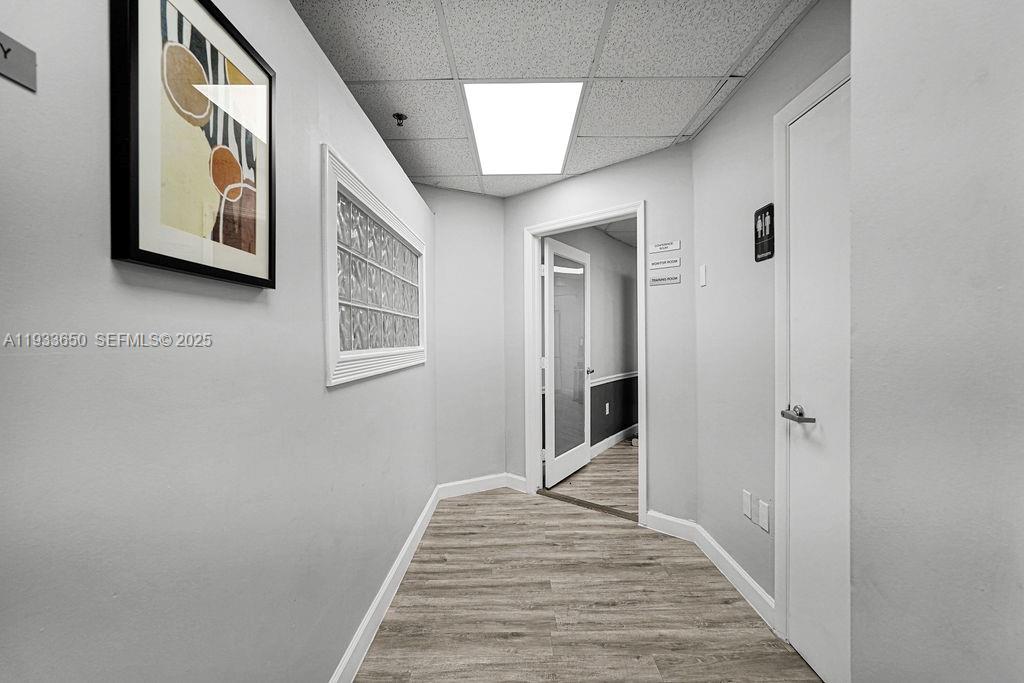 101  /   sq. ft. $ 2025-12-20 0 Photo