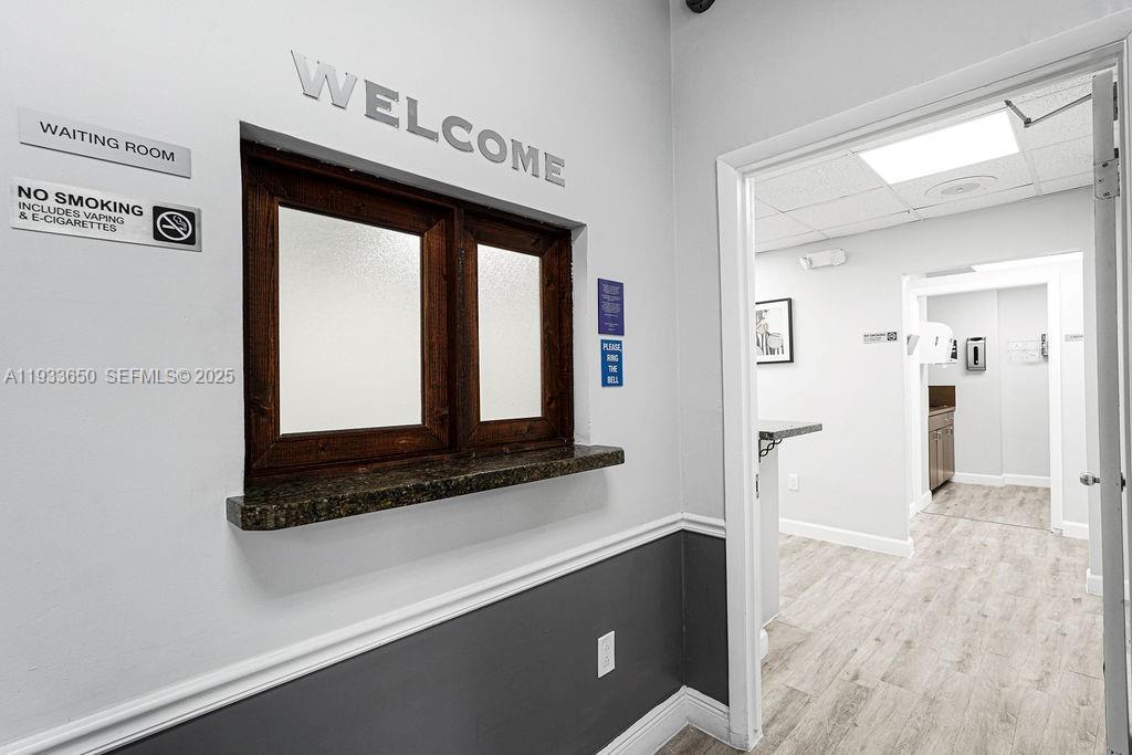 101  /   sq. ft. $ 2025-12-20 0 Photo