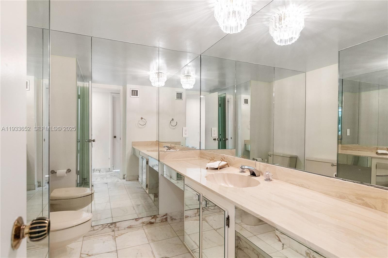 Photo of 2751 Ocean Dr  #208S, Hollywood, Florida, 33019 - 