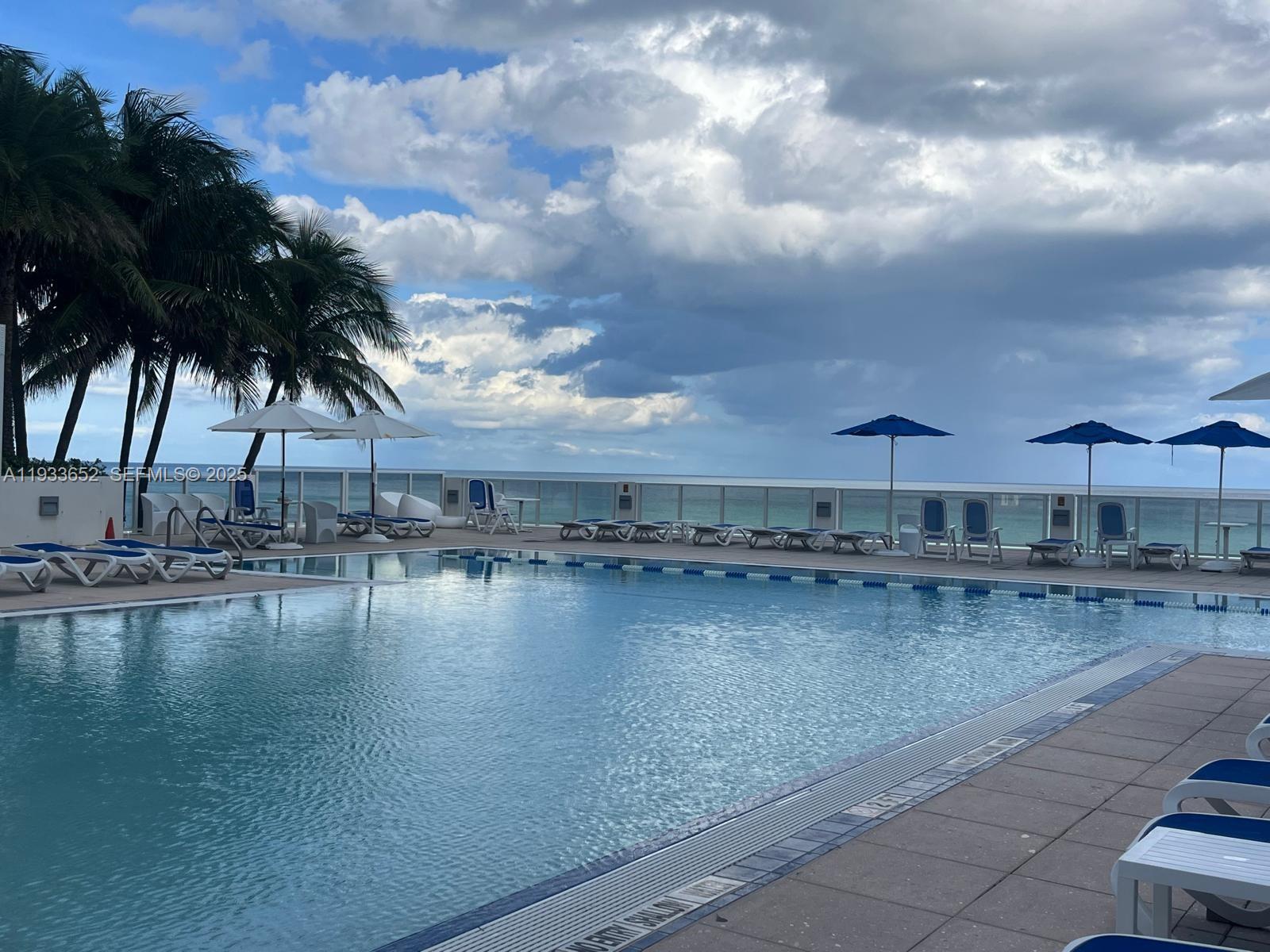 Photo of 2751 Ocean Dr  #208S, Hollywood, Florida, 33019 - 