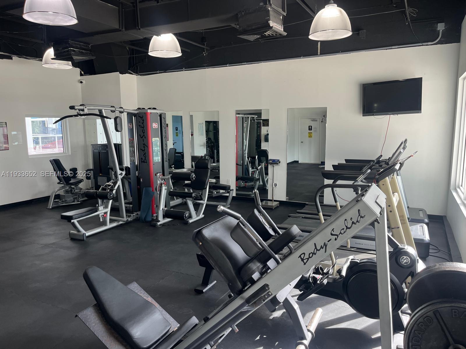 Photo of 2751 Ocean Dr  #208S, Hollywood, Florida, 33019 - 