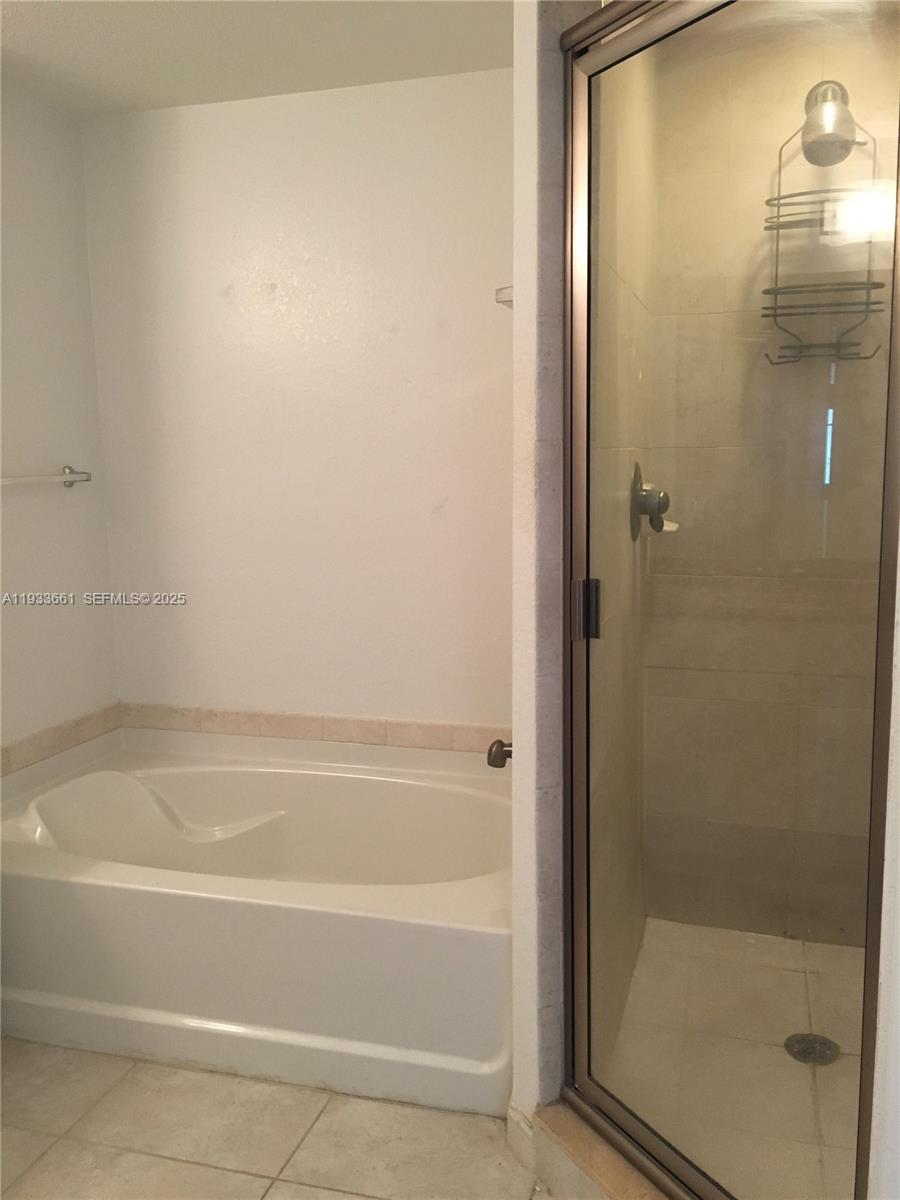 Photo of 1830 Radius Dr  #618, Hollywood, Florida, 33020 - 