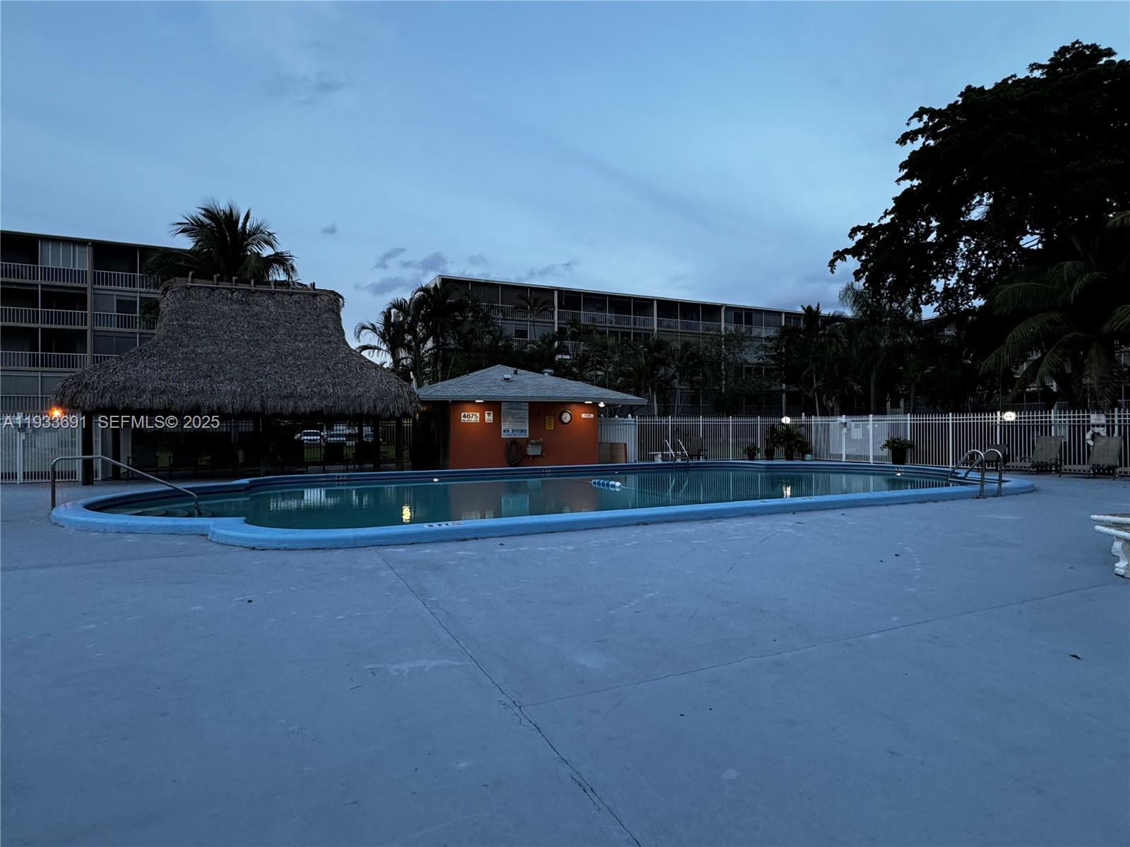 Подробнее 411 1 / 2 775 кв.футов $ 2025-12-20 0 Фото