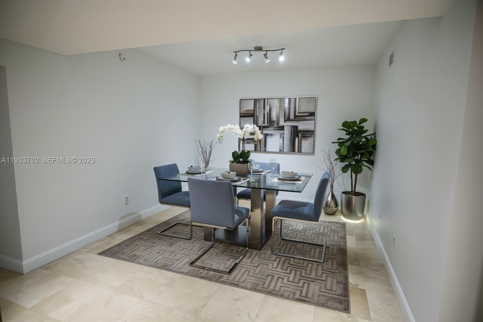 Photo of 3330 190th St  #1112, Aventura, Florida, 33180 - Dining room virtually staged