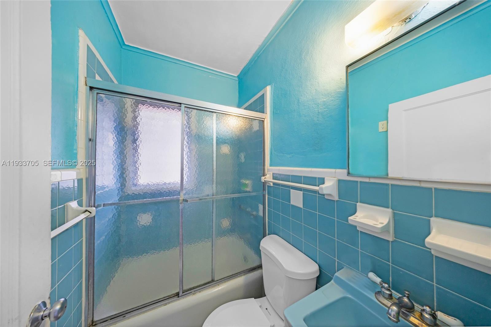   /   sq. ft. $ 2025-12-20 0 Photo