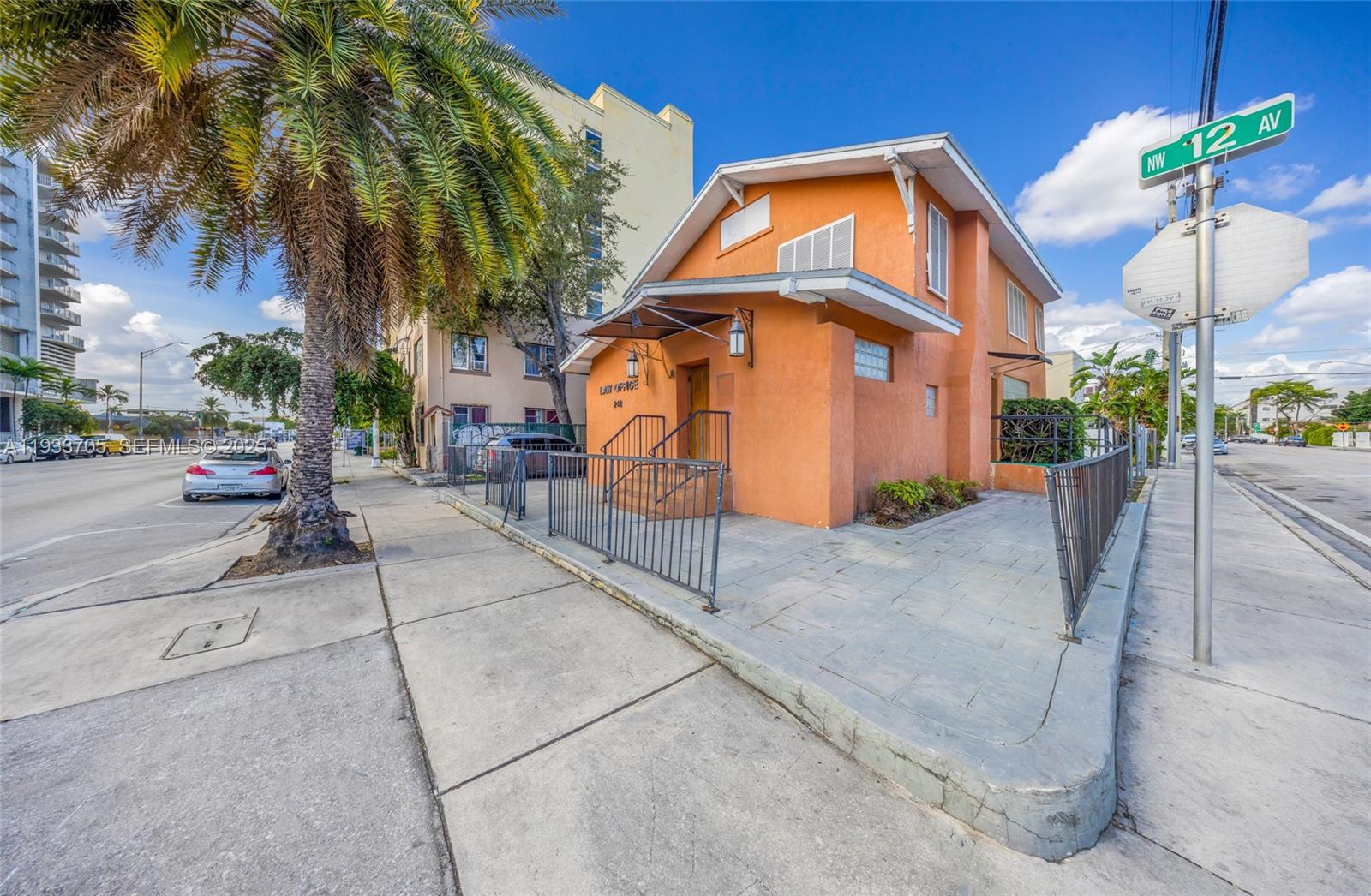   /   sq. ft. $ 2025-12-20 0 Photo