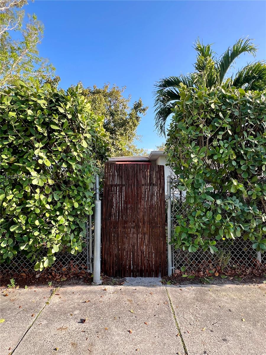   /  1909 sq. ft. $ 2025-12-20 0 Photo