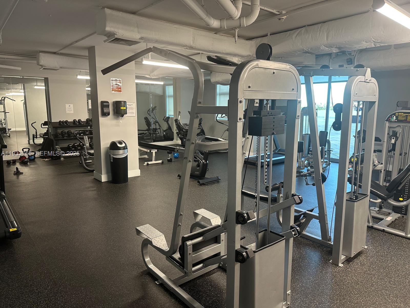 Photo of 140 Dixie Hwy  #631, Hollywood, Florida, 33020 - 