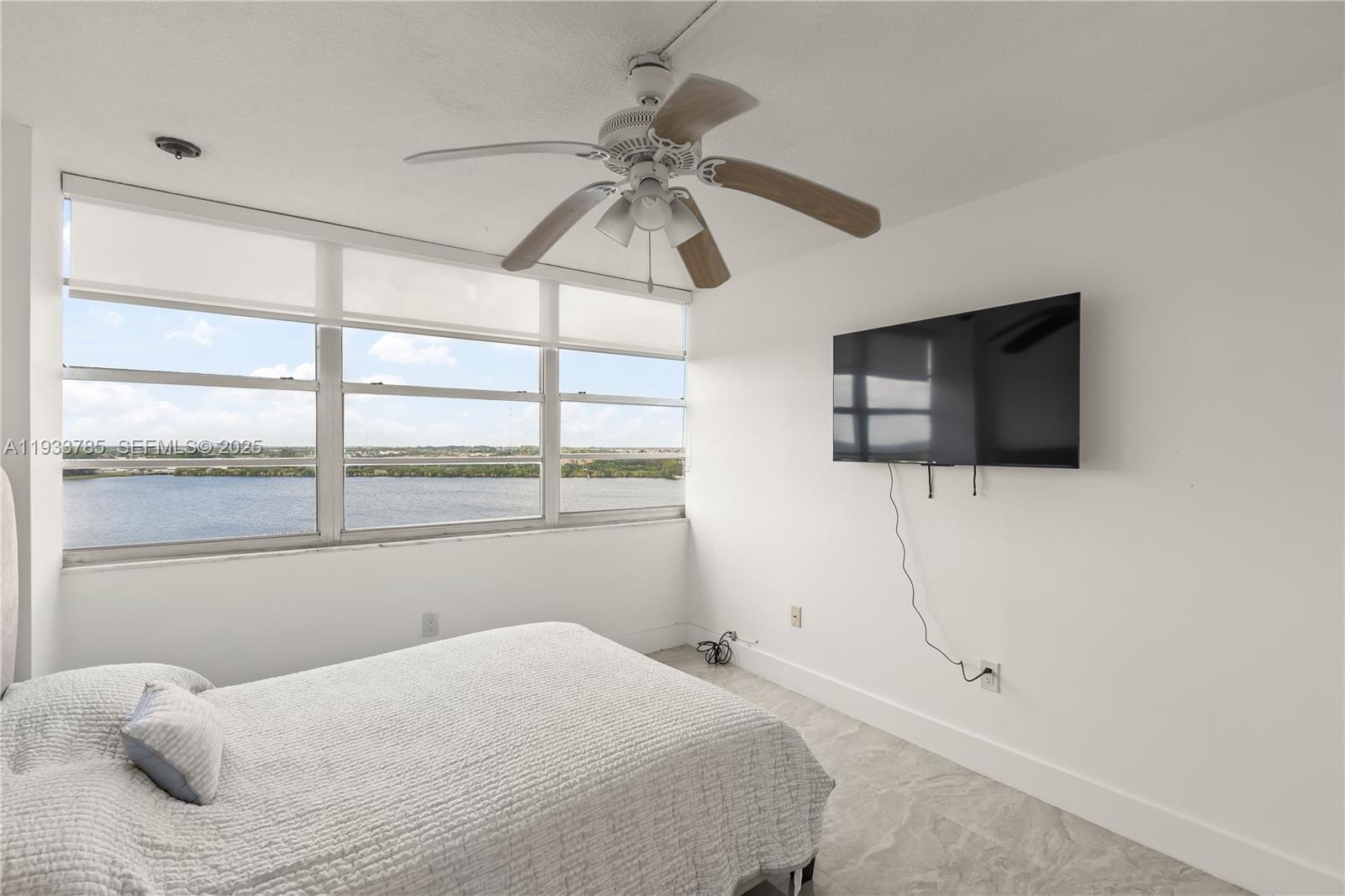 1226W 2 / 2 1140 sq. ft. $ 2026-02-25 0 foto