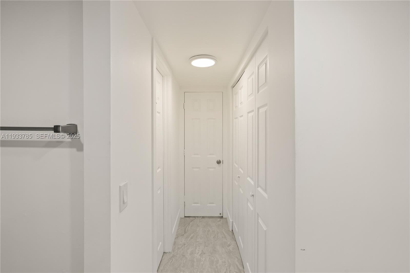 1226W 2 / 2 1140 sq. ft. $ 2026-02-25 0 foto