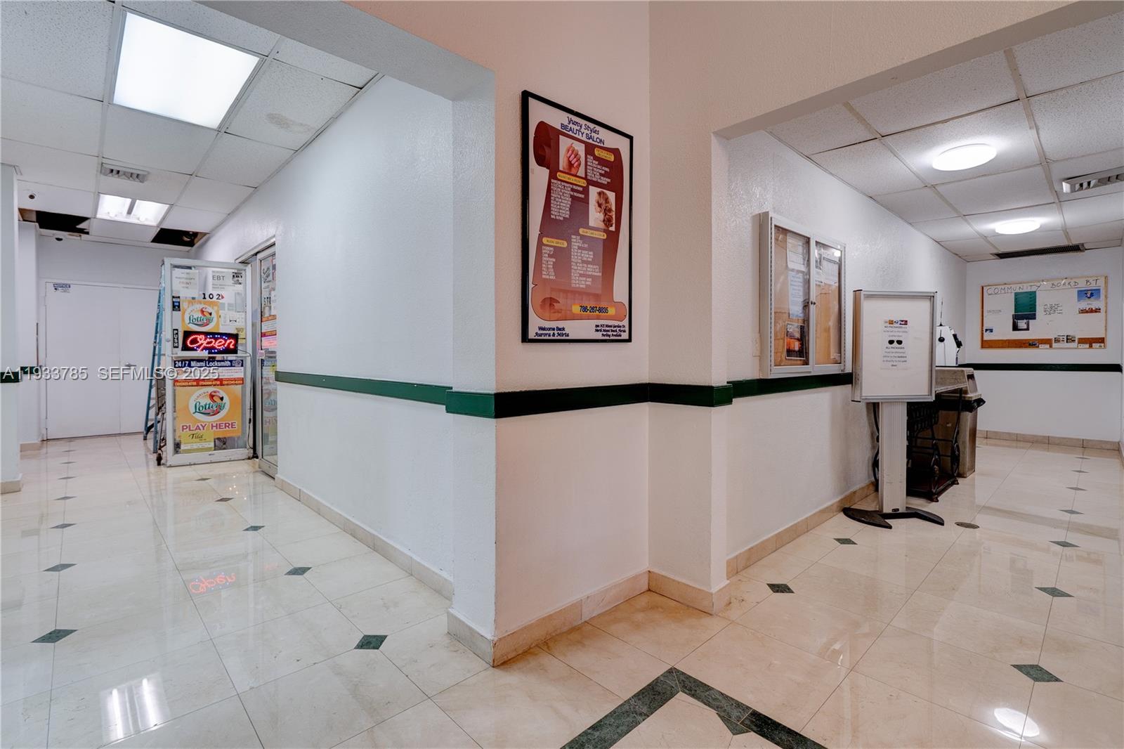 1226W 2 / 2 1140 sq. ft. $ 2026-02-25 0 foto