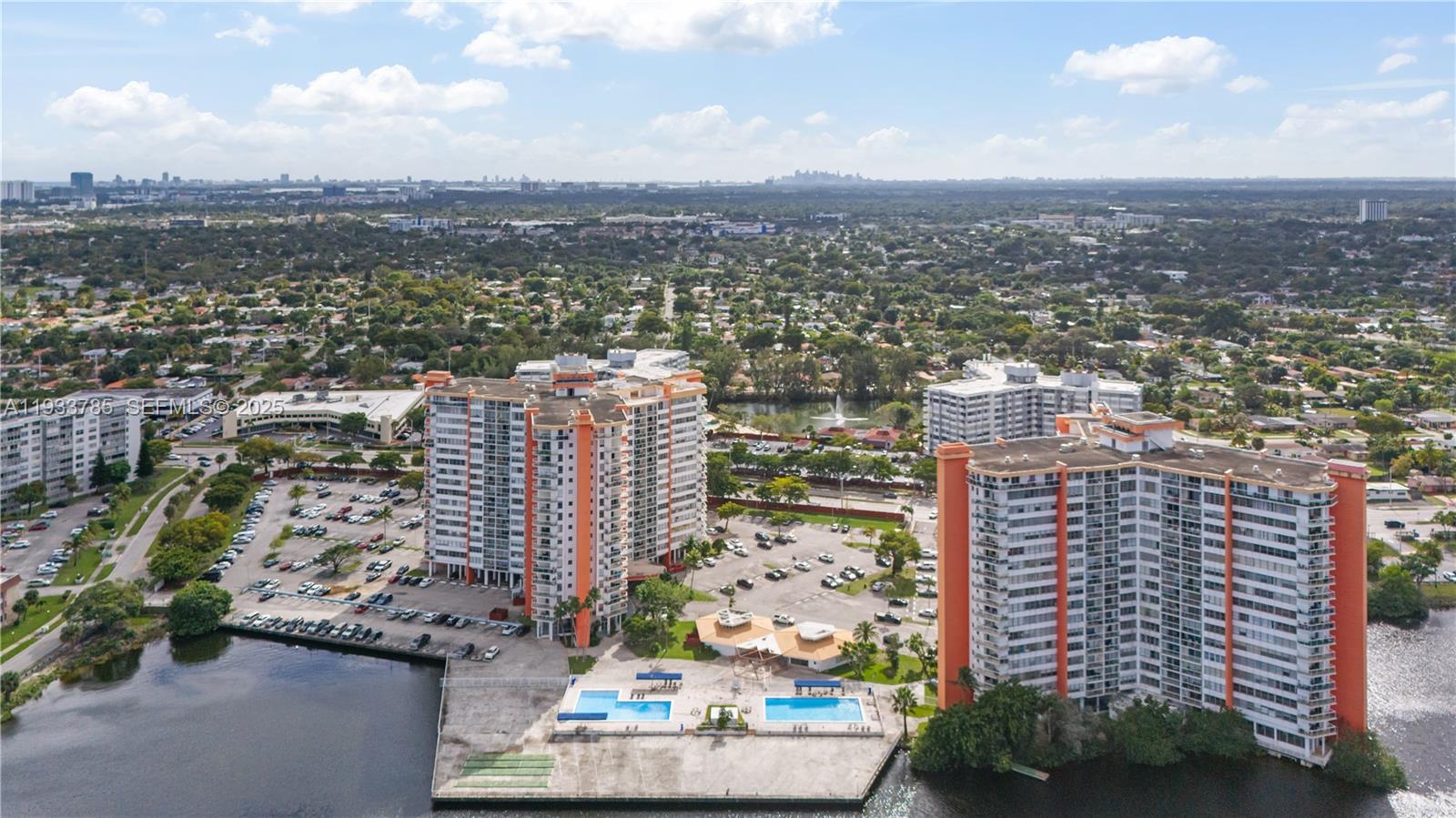 1226W 2 / 2 1140 sq. ft. $ 2026-02-25 0 foto