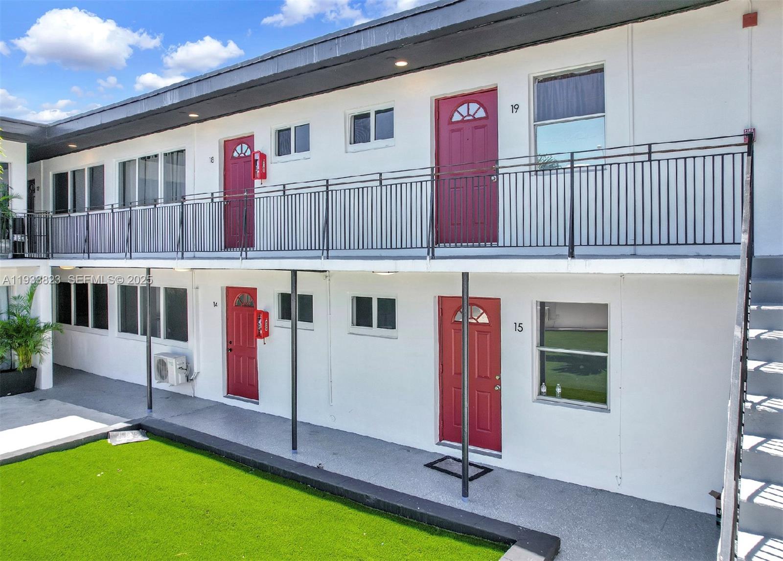   /   sq. ft. $ 2025-12-20 0 Photo