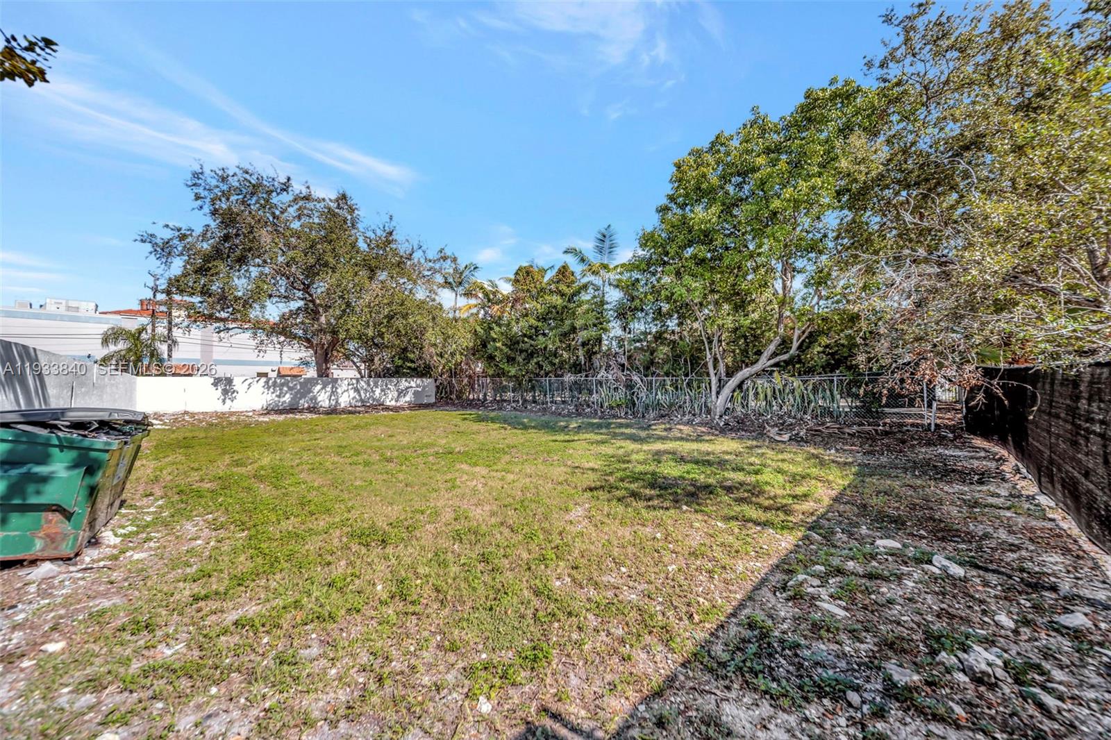   /   sq. ft. $ 2025-12-20 0 Photo