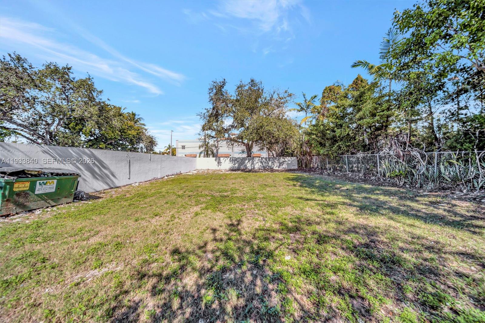   /   sq. ft. $ 2025-12-20 0 Photo