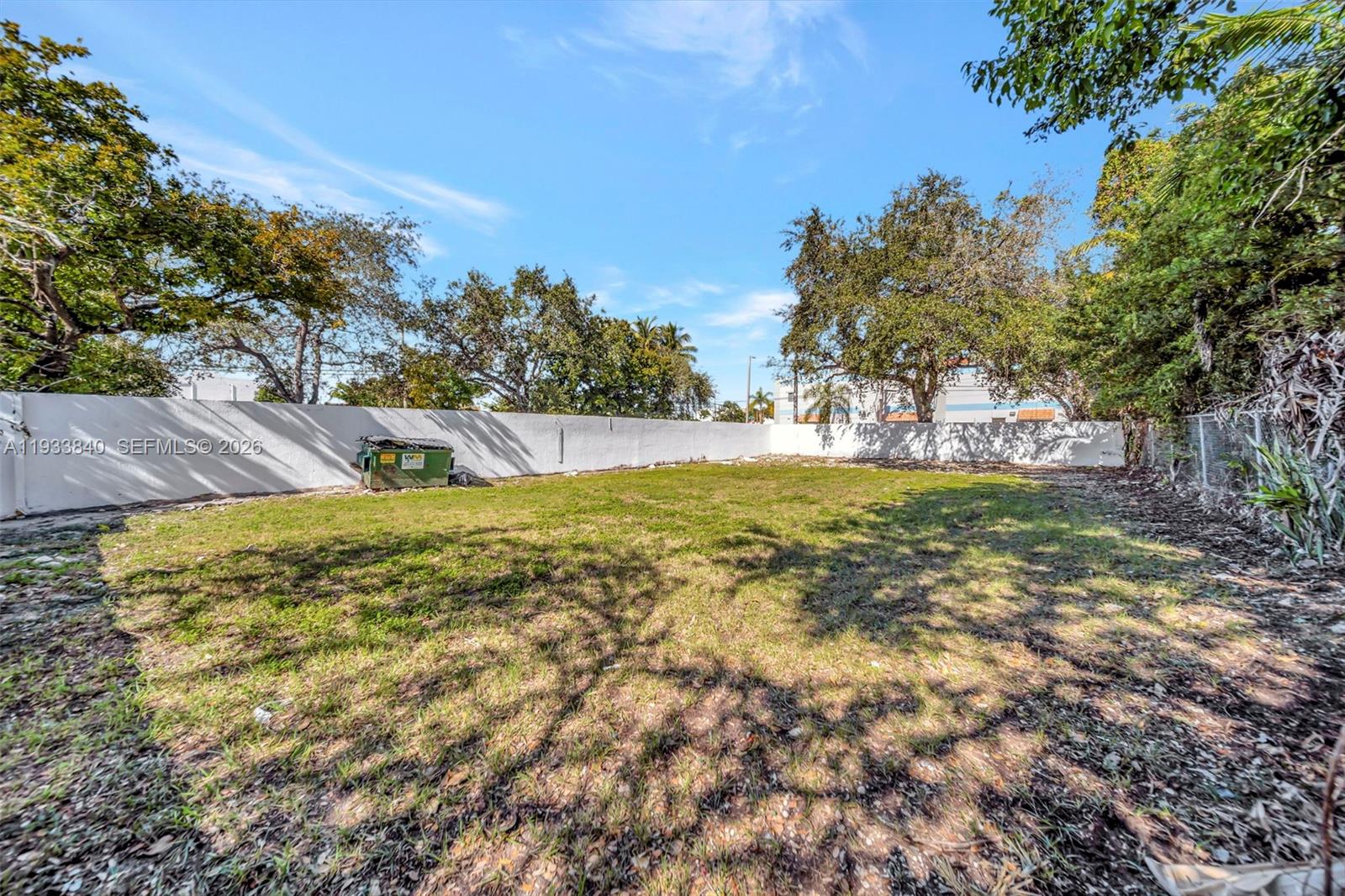   /   sq. ft. $ 2025-12-20 0 Photo