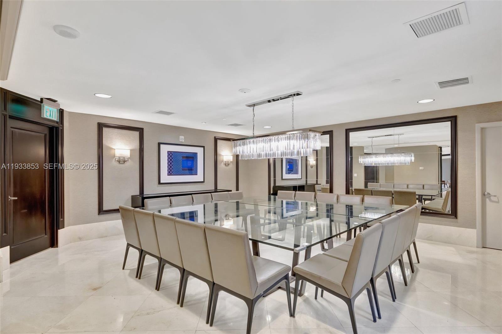 1507 2 / 2 2120 sq. ft. $ 2025-12-21 0 Photo