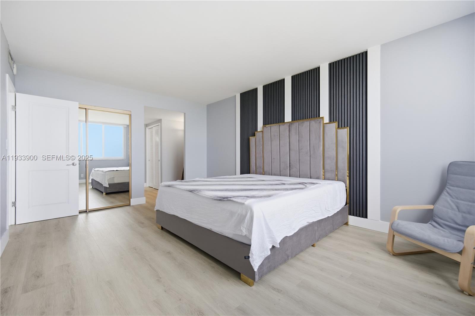 802 2 / 2 1132 sq. ft. $ 2025-12-21 0 foto