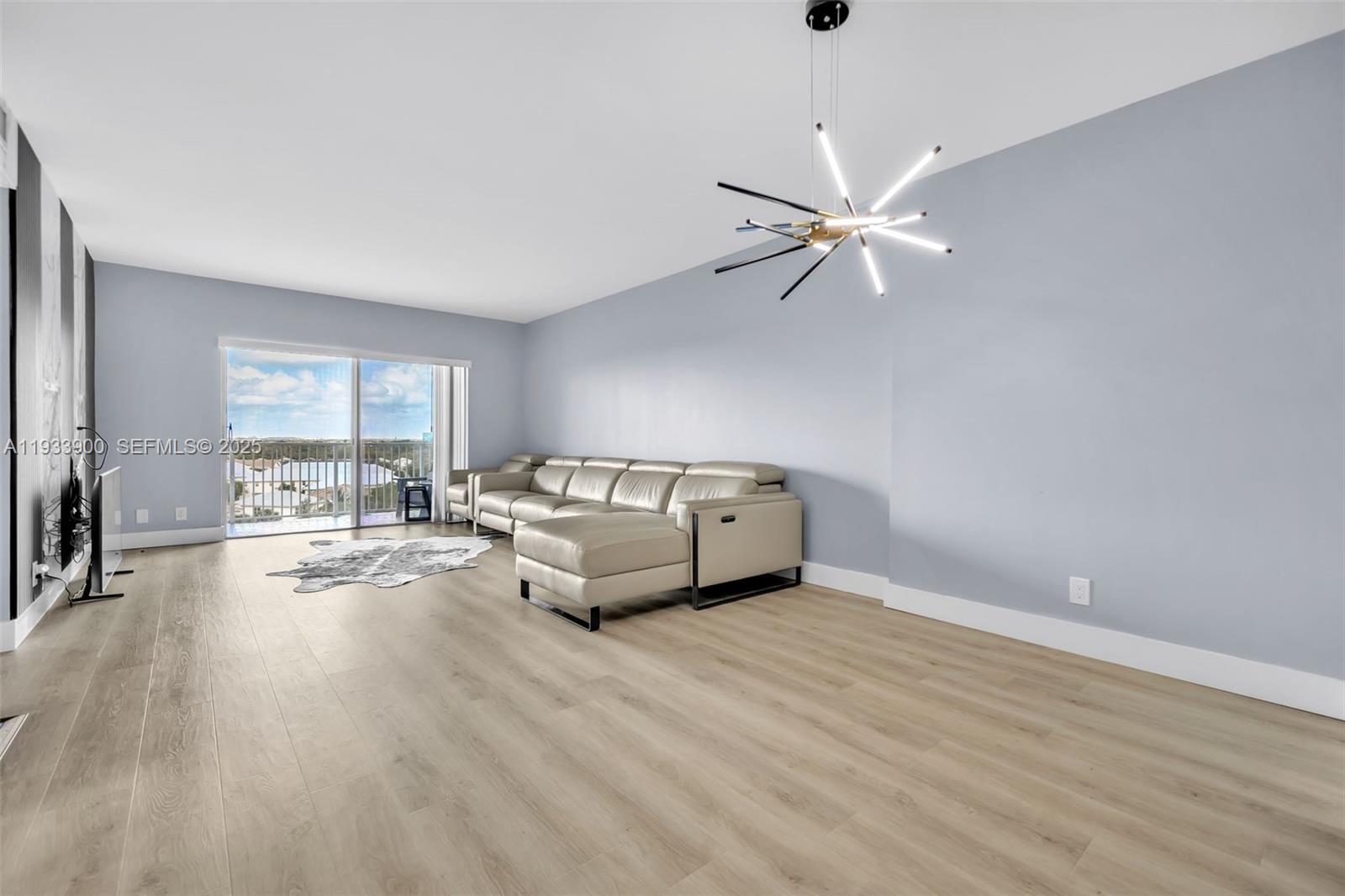 802 2 / 2 1132 sq. ft. $ 2025-12-21 0 foto