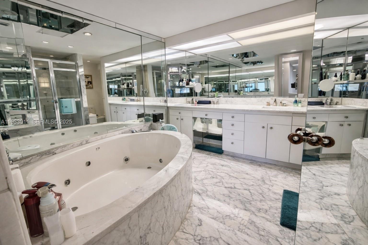 Photo of 19355 Turnberry Way  #5B, Aventura, Florida, 33180 - 