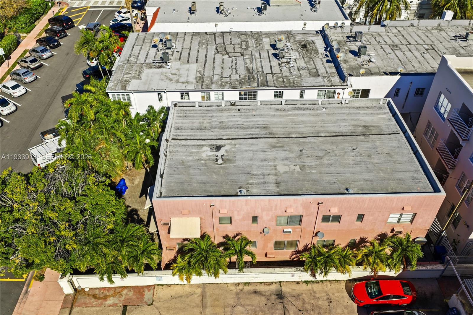   /   sq. ft. $ 2025-12-21 0 foto