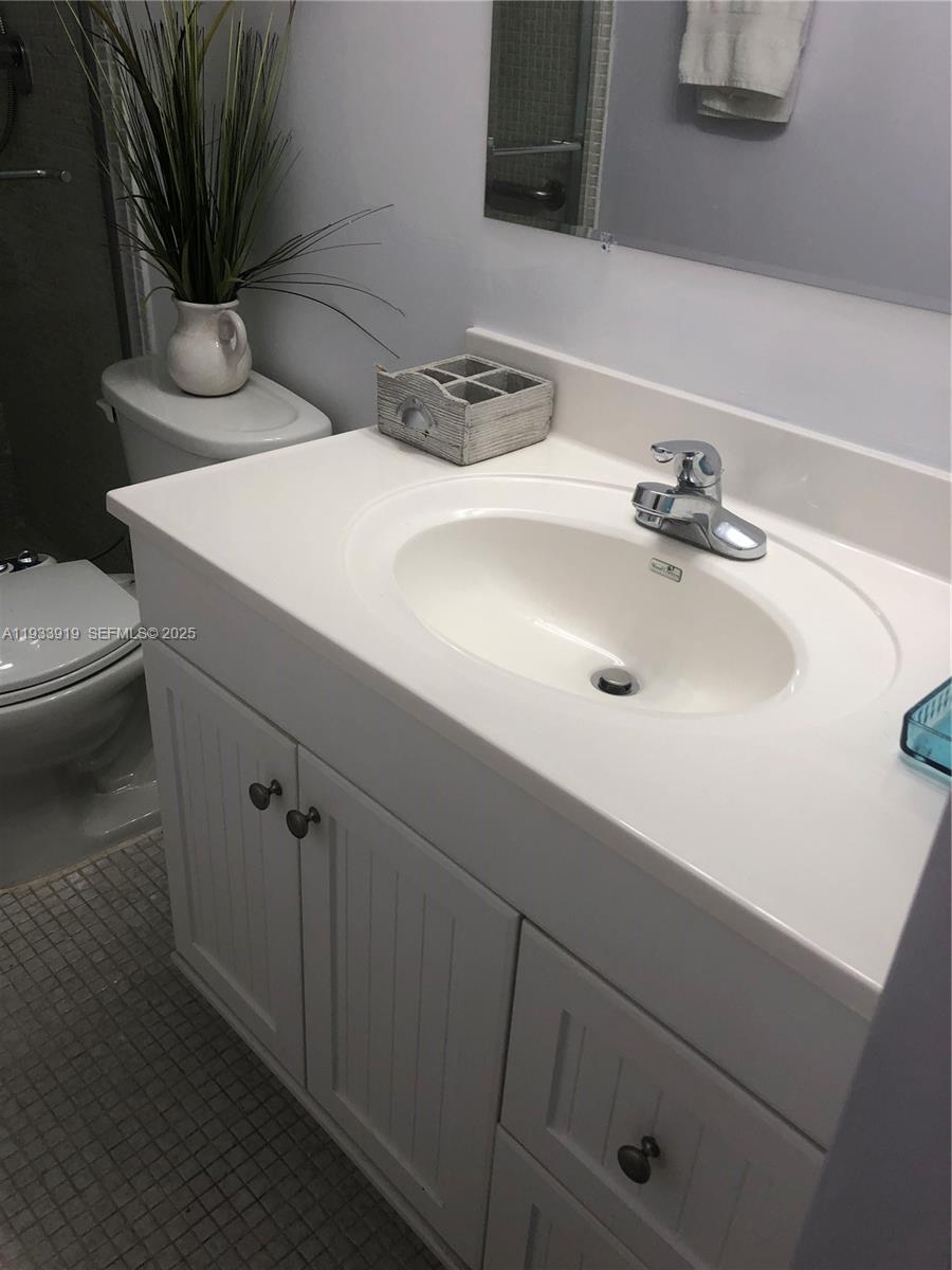 Photo of 2030 Ocean Dr  #1826, Hallandale Beach, Florida, 33009 - 