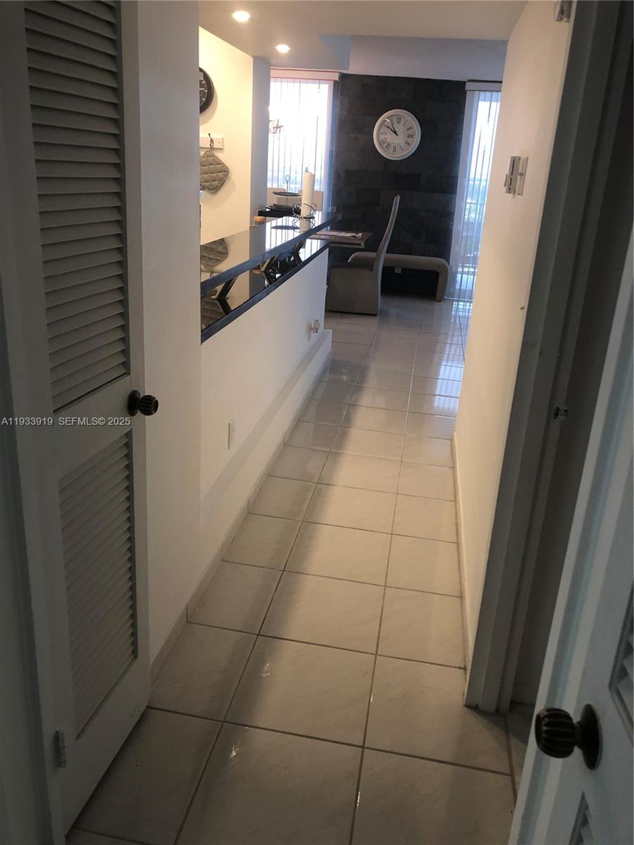 Photo of 2030 Ocean Dr  #1826, Hallandale Beach, Florida, 33009 - 