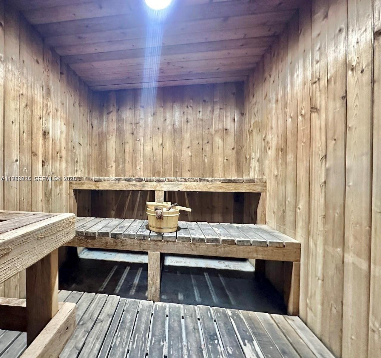 Photo of 3180 Ocean Dr  #706, Hallandale Beach, Florida, 33009 - 