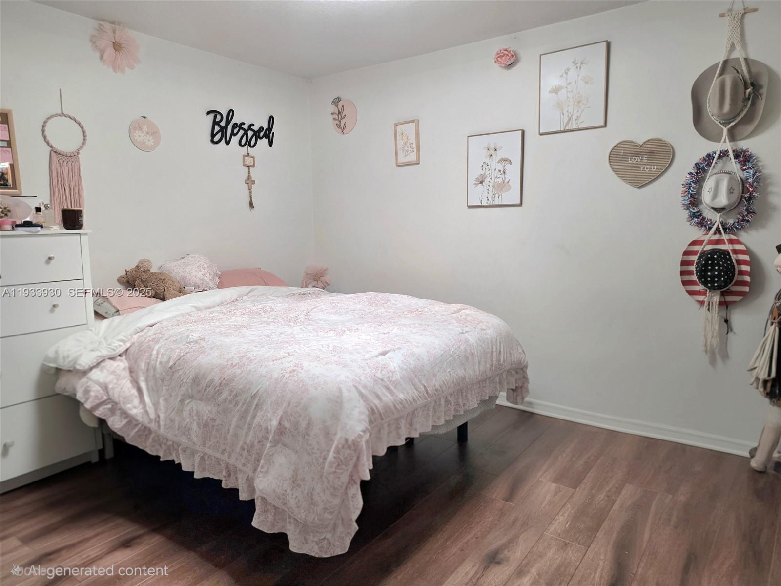 9329 4 / 3 2060 sq. ft. $ 2025-12-21 0 Photo