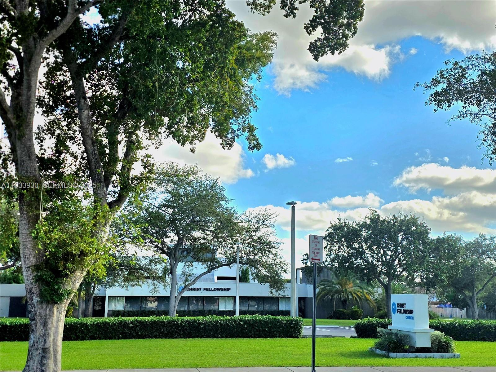 9329 4 / 3 2060 sq. ft. $ 2025-12-21 0 Photo