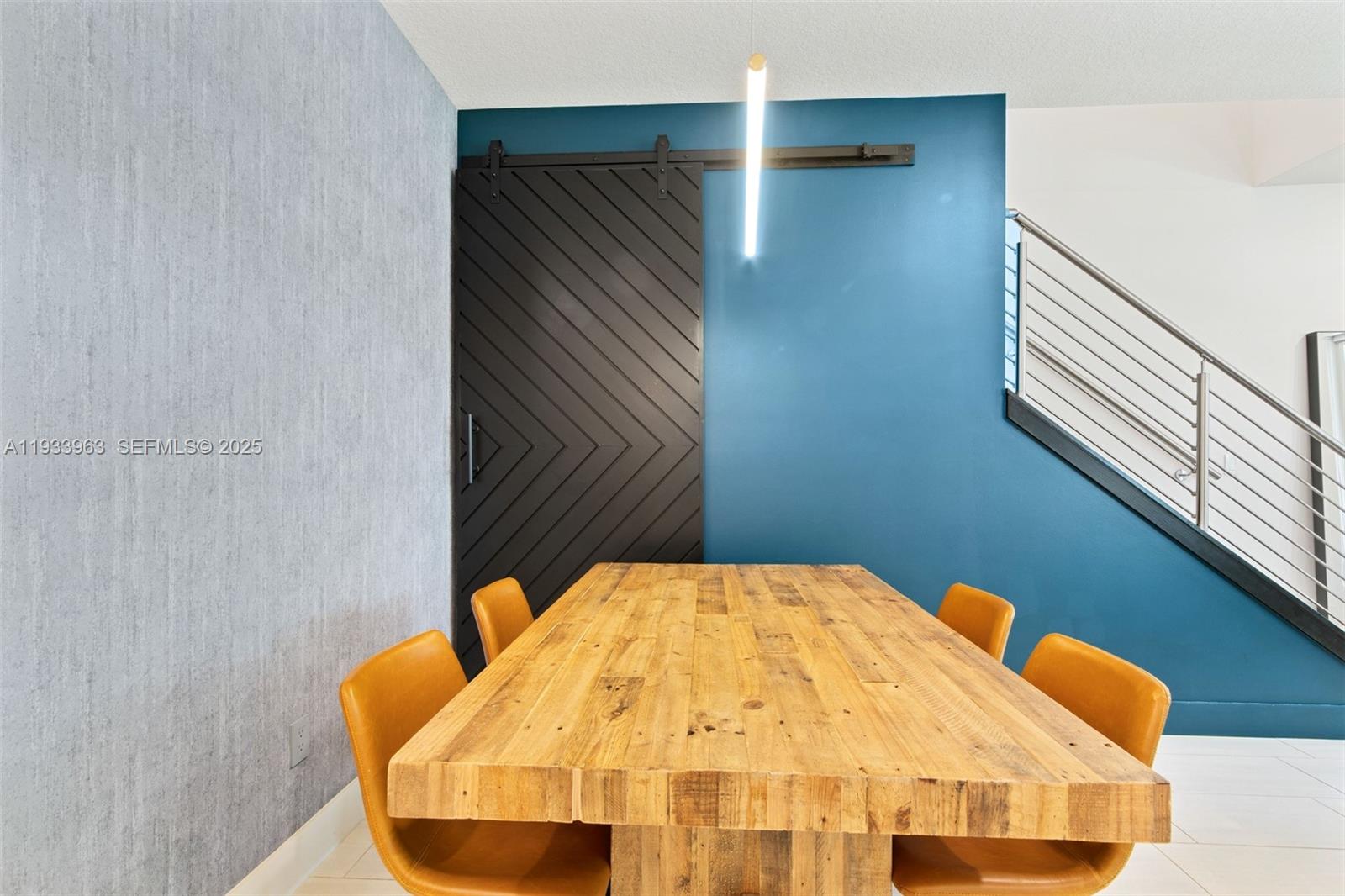 5180 3 / 3 1421 кв.футов $ 2025-12-21 0 Фото