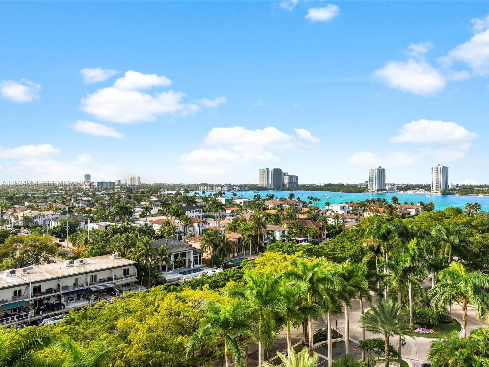 903 2 / 2 1564 sq. ft. $ 2025-12-22 0 foto