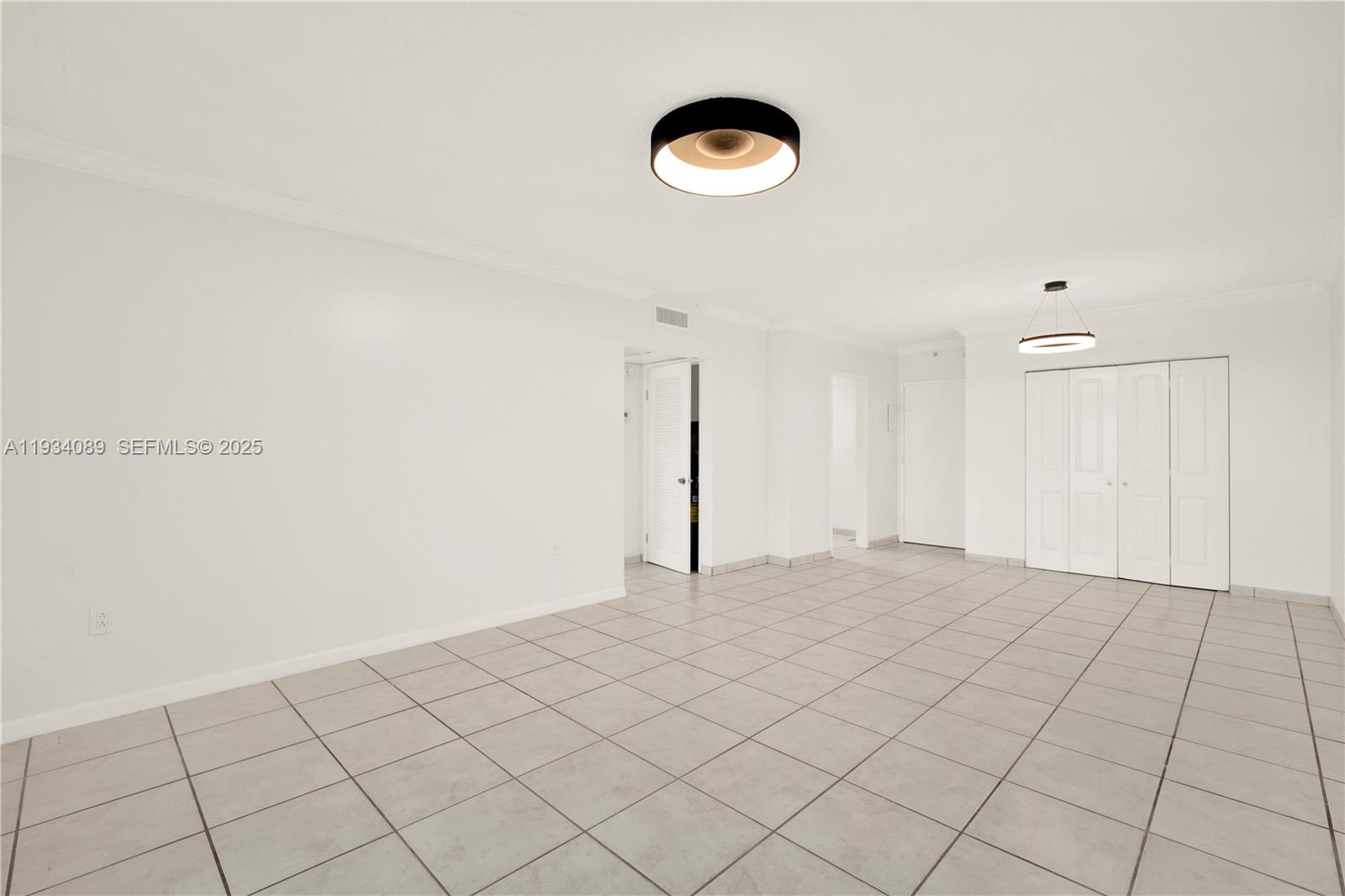 Photo of 400 Kings Point Dr #1604, Sunny Isles Beach, Florida, 33160 -