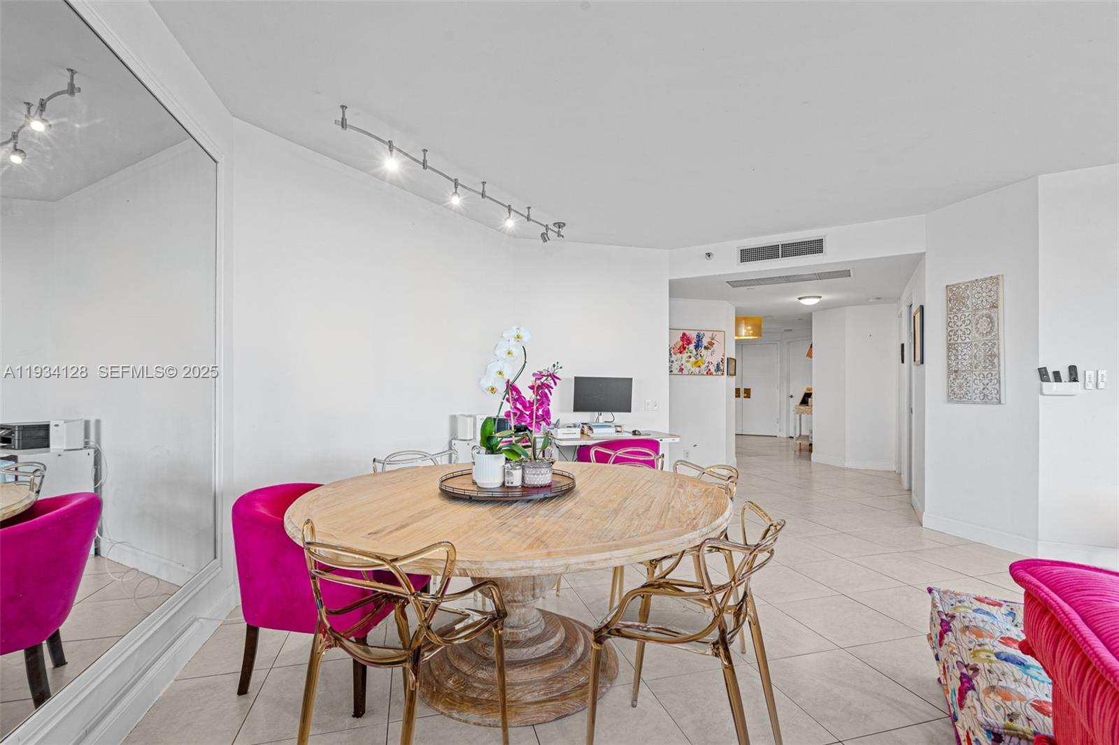 Photo of 3801 207th St  #603, Aventura, Florida, 33180 - 