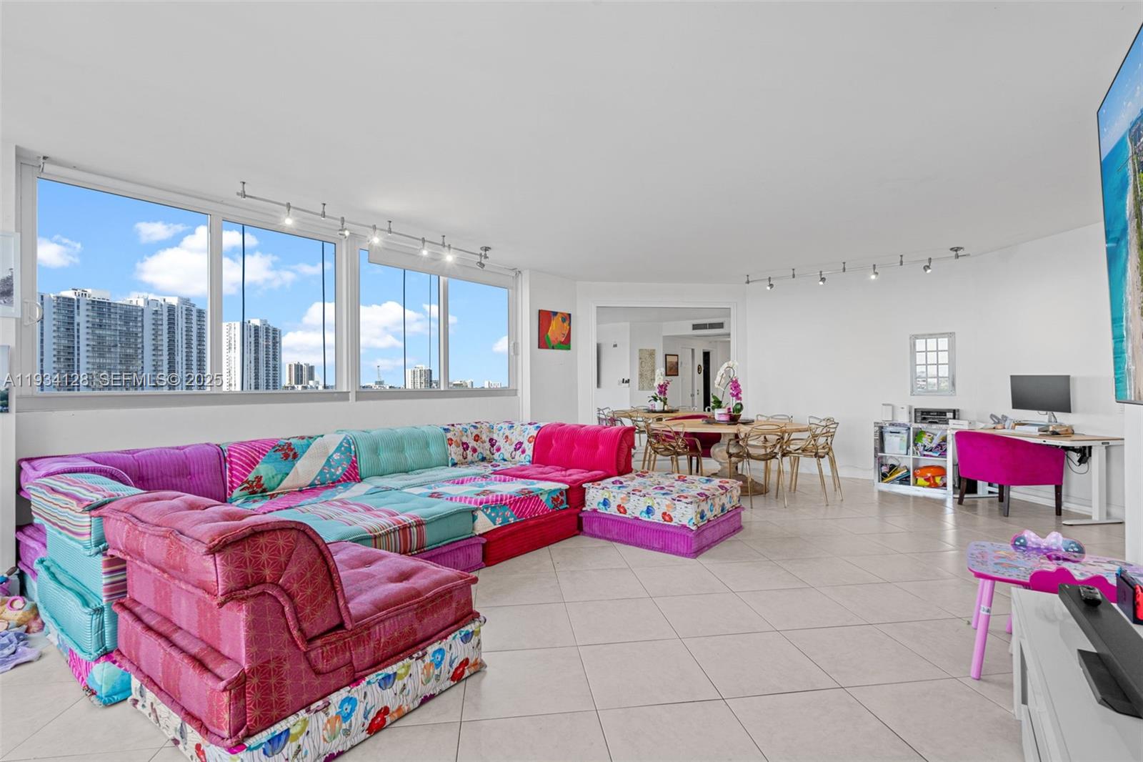 Photo of 3801 207th St  #603, Aventura, Florida, 33180 - 