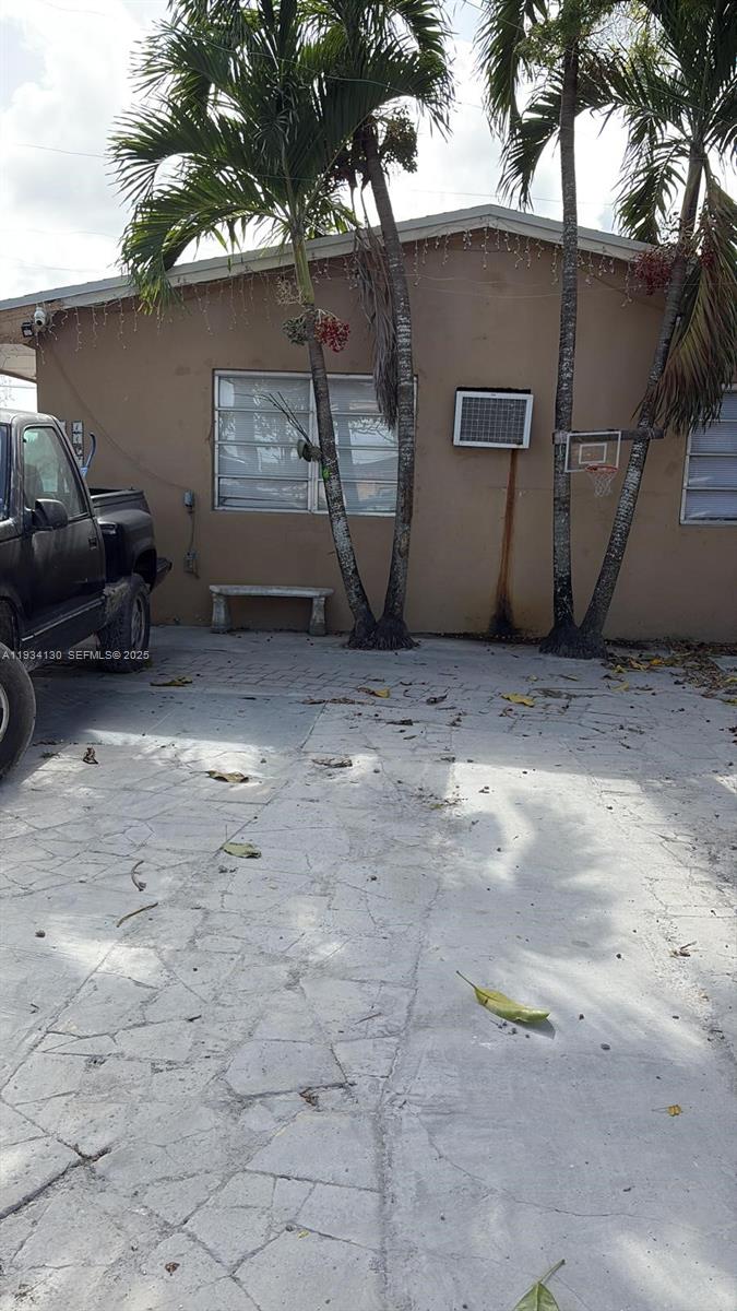   /  1566 кв.футов $ 2025-12-22 0 Фото