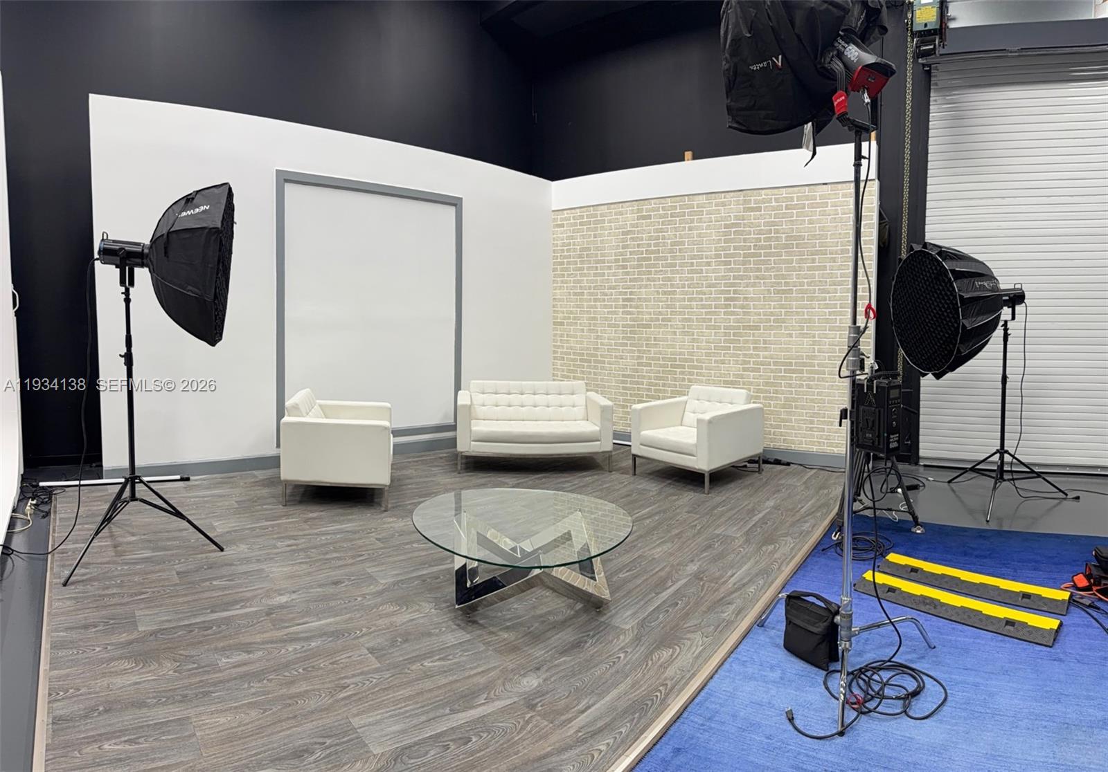 See details / sq. ft. $ 2026-03-23 0 Photo