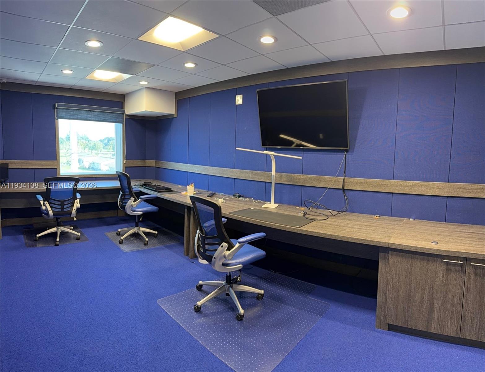 See details / sq. ft. $ 2026-03-23 0 Photo