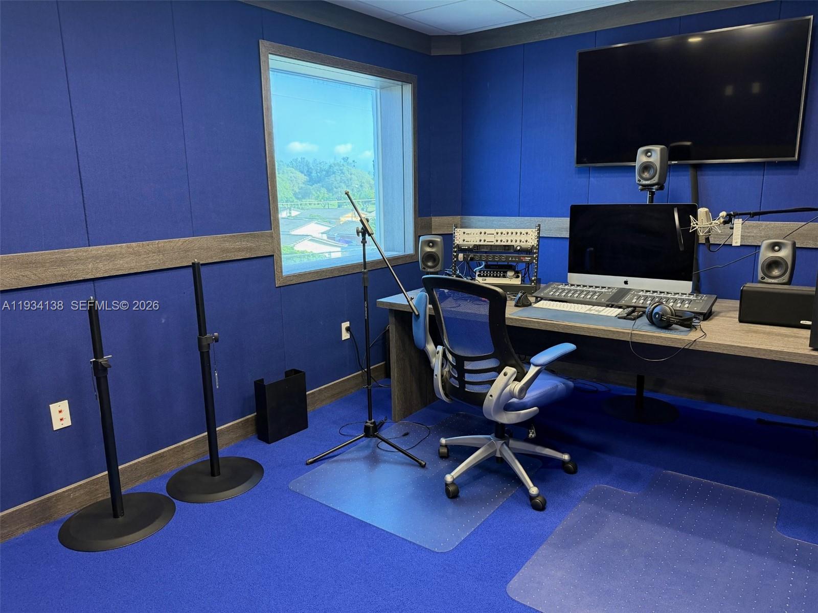 See details / sq. ft. $ 2026-03-23 0 Photo